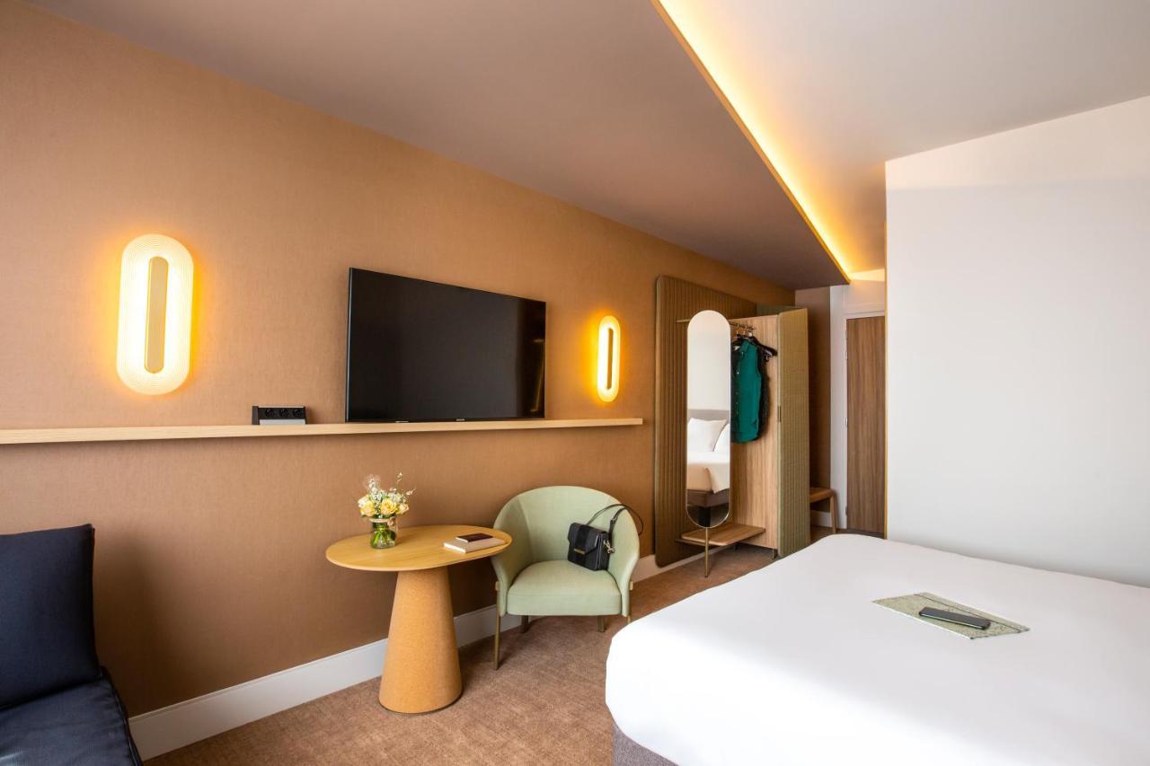 Superior Room 1 Double Bed 2 Sofa Beds