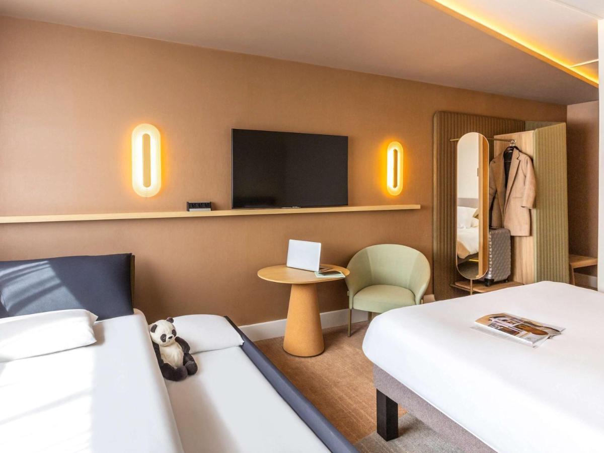 Superior Room 1 Double Bed 2 Sofa Beds